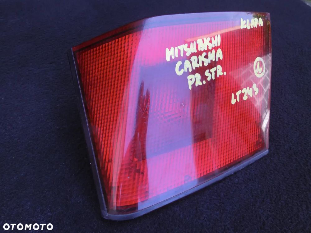 MITSUBISHI CARISMA I LAMPA PRAWA TYLNA PRAWY TYŁ W KLAPĘ 29200203 MB952168 - 1