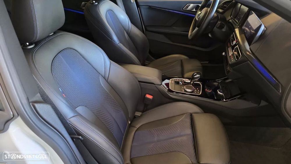 BMW 218 Gran Coupé d Pack Desportivo M - 52