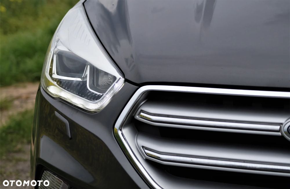 Ford Kuga - 17