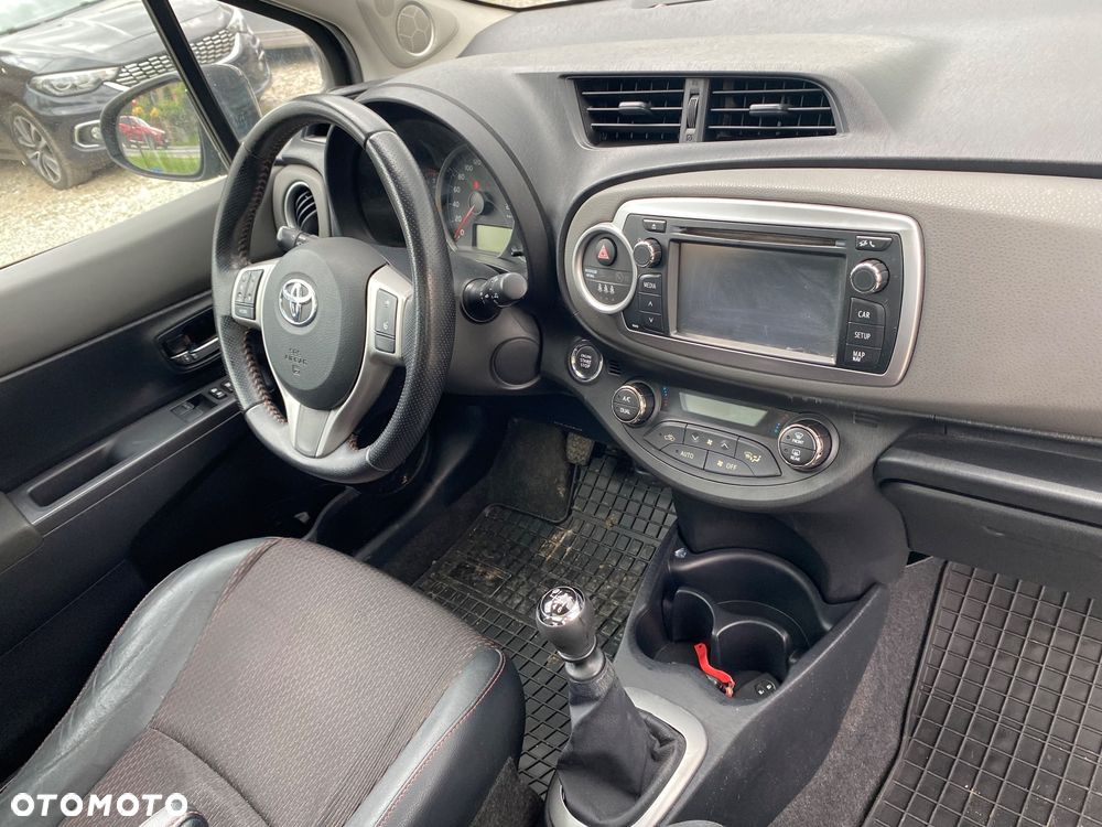 Toyota Yaris 1.33 Luna Start - 23