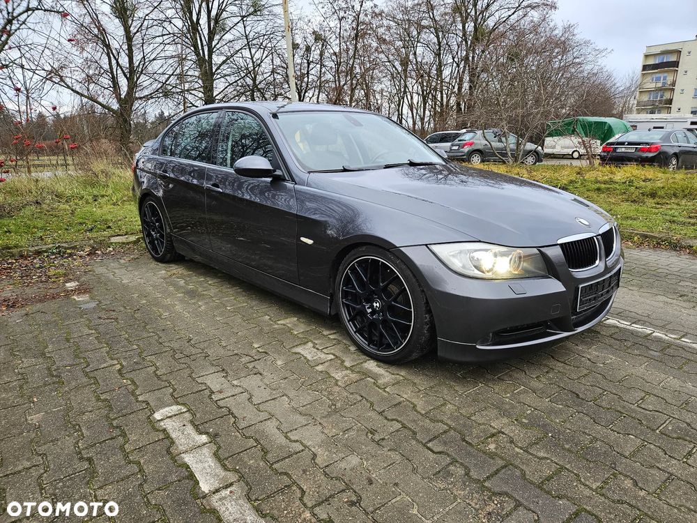 BMW Seria 3 320i - 2