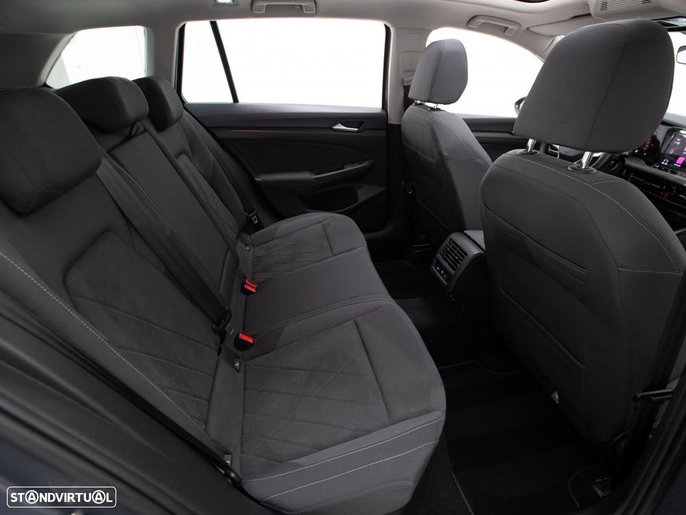 VW Golf Variant 1.5 eTSI Style DSG - 13