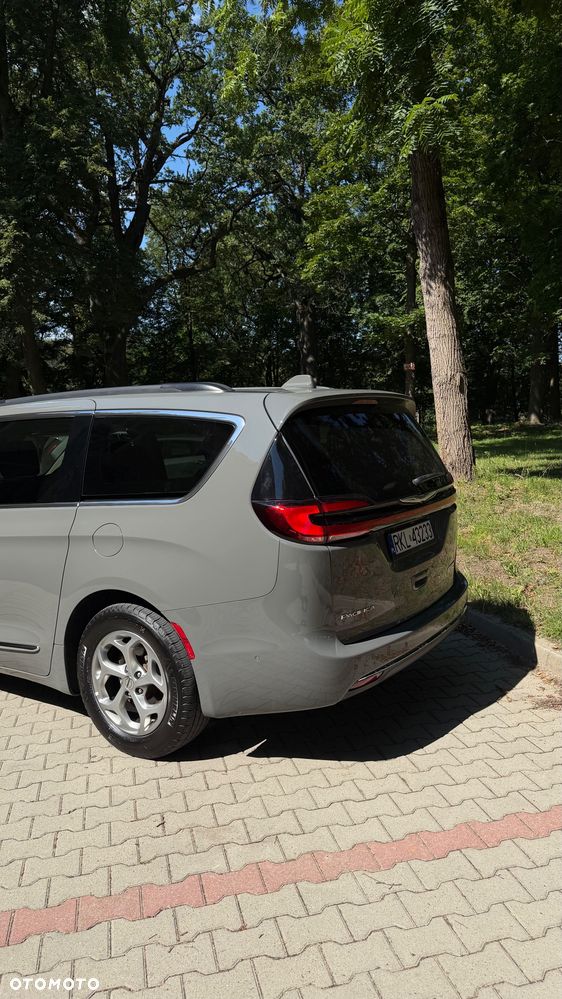 Chrysler Pacifica ver-4-0 - 10