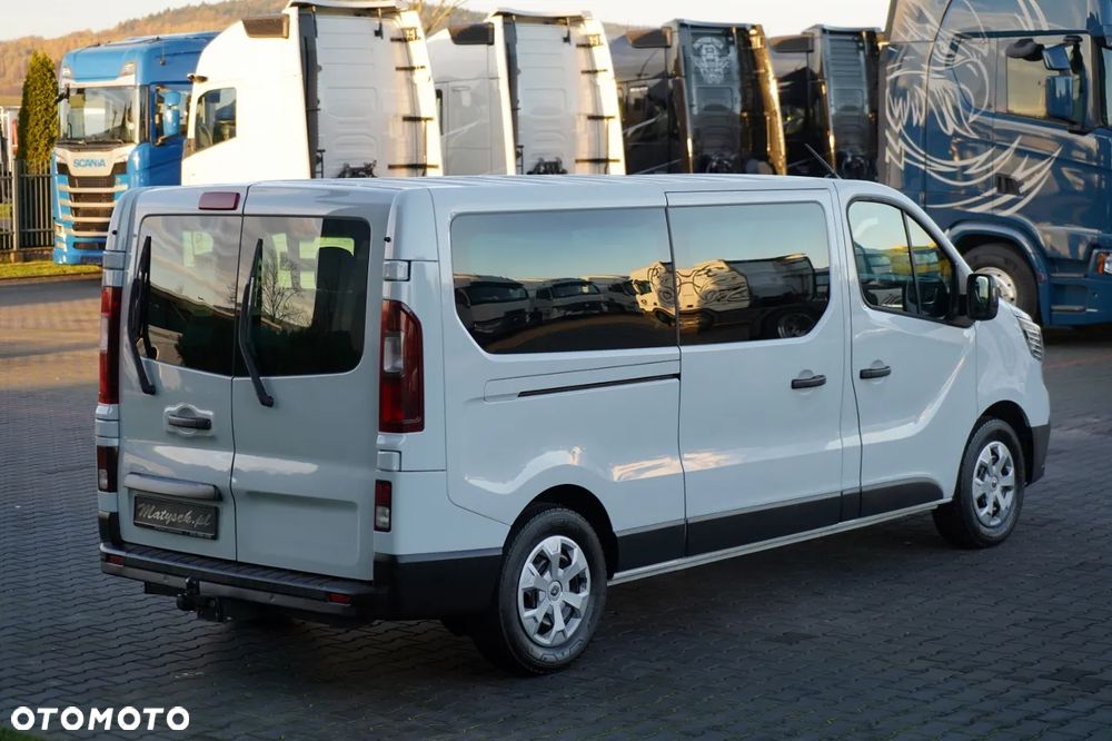 Renault TRAFIC III / BUS / 9 MIEJSC / PIERWSZY WŁAŚCICIEL / POLSKI SALON / 2022 ROK / - 8