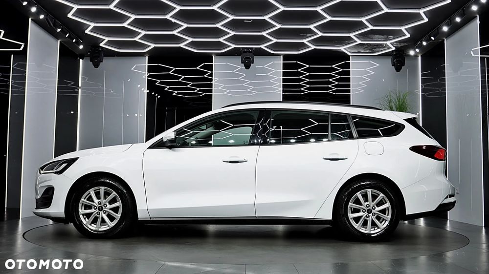 Ford Focus 1.5 EcoBlue SCR Connected - 4