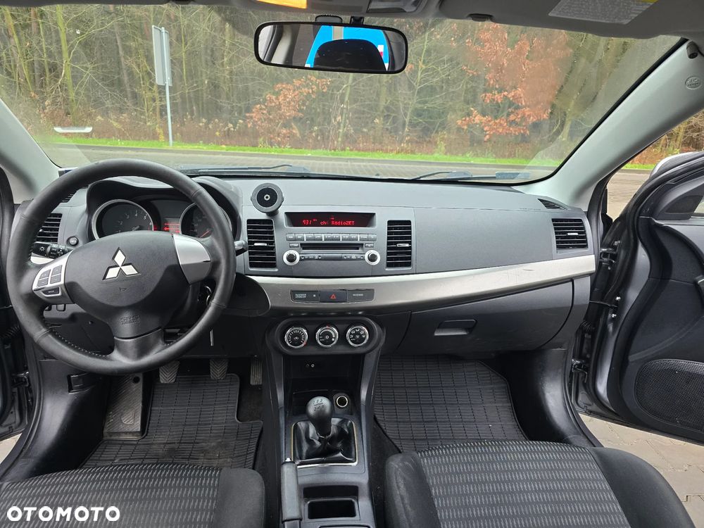 Mitsubishi Lancer 1.6 Intense - 7