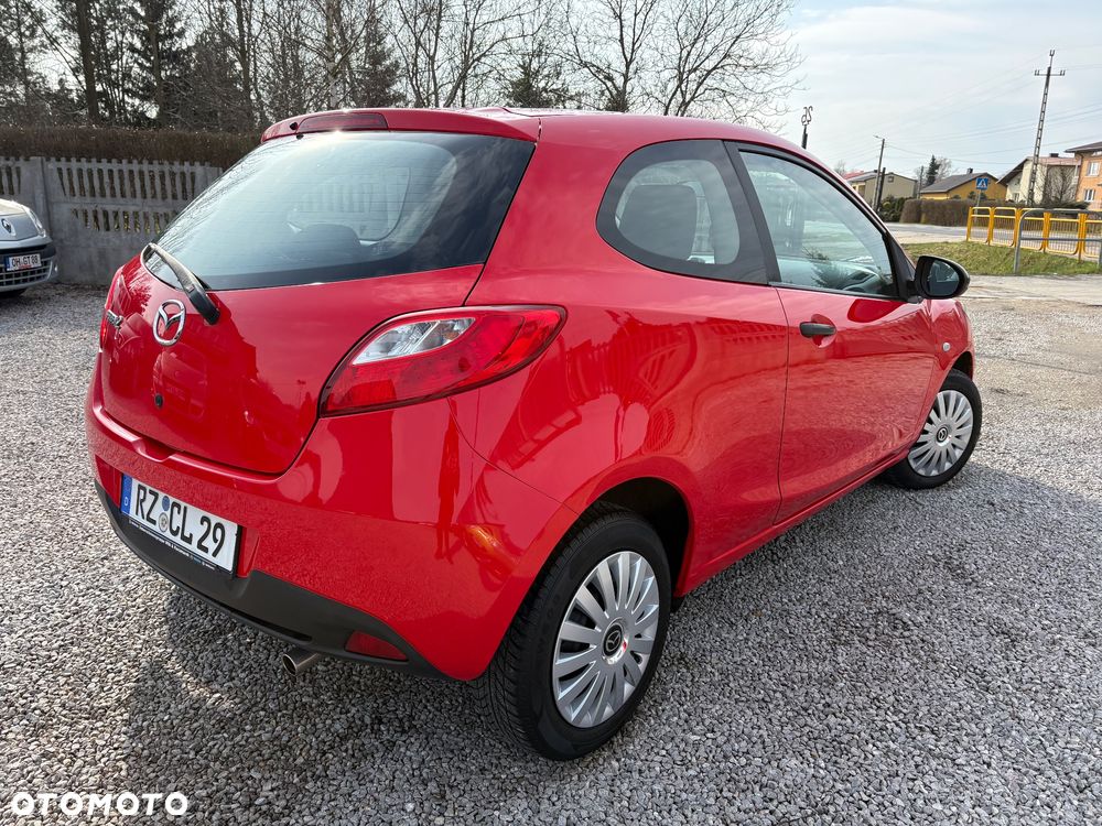 Mazda 2 - 6