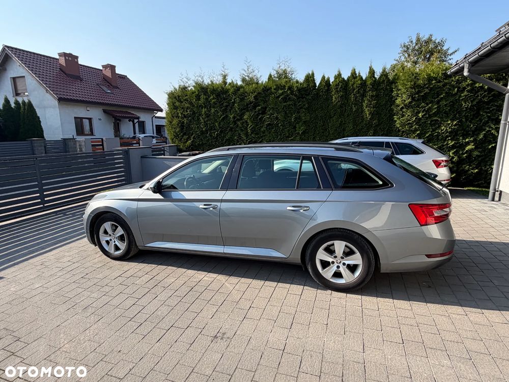Skoda Superb 1.6 TDI Active - 8