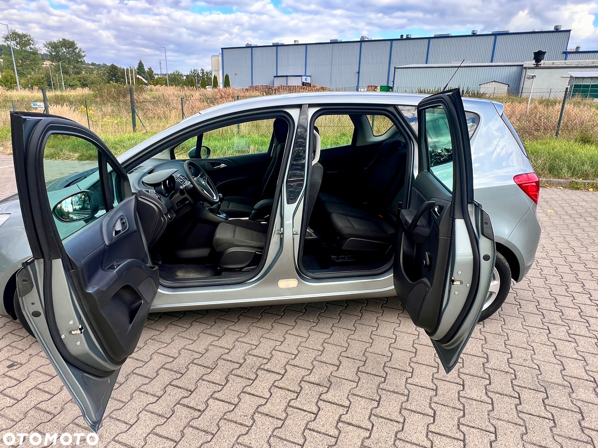 Opel Meriva 1.4 150 Jahre - 17