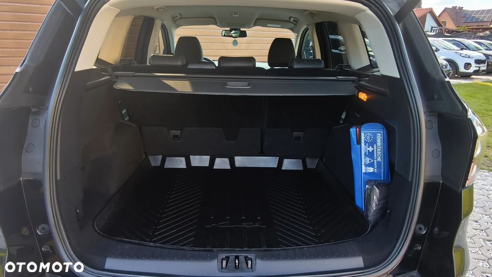 Ford Kuga 2.0 TDCi 2x4 Trend - 16