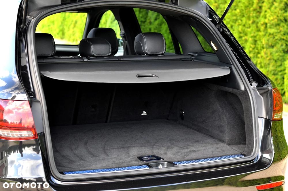 Mercedes-Benz GLC 200 d 4Matic 9G-TRONIC AMG Line - 14