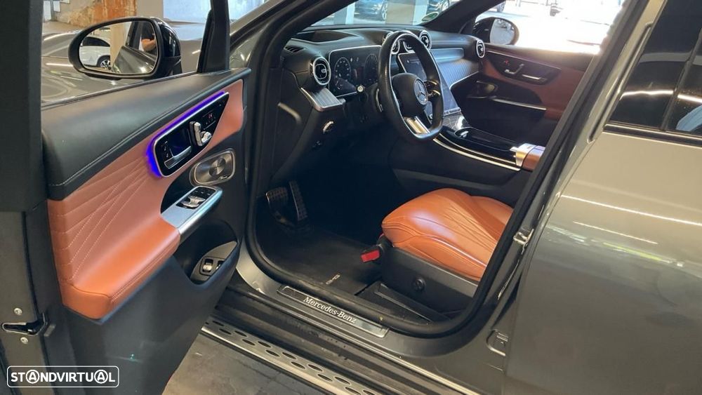 Mercedes-Benz GLC 400 e 4Matic 9G-TRONIC AMG Line Advanced - 6