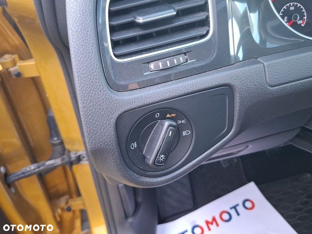 Volkswagen Golf 1.0 TSI BMT Trendline - 18