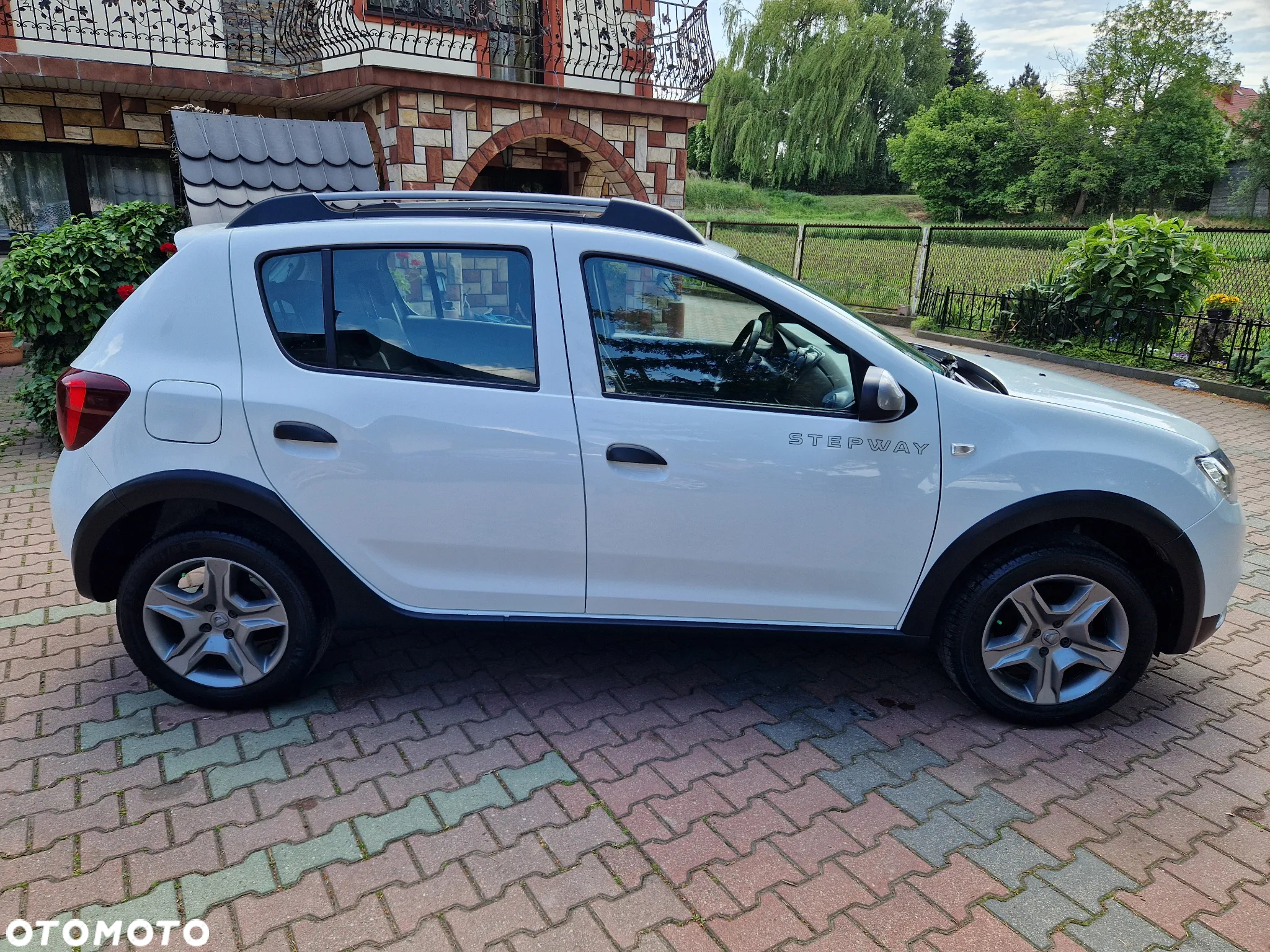 Dacia Sandero 0.9 TCe Laureate S&S - 39
