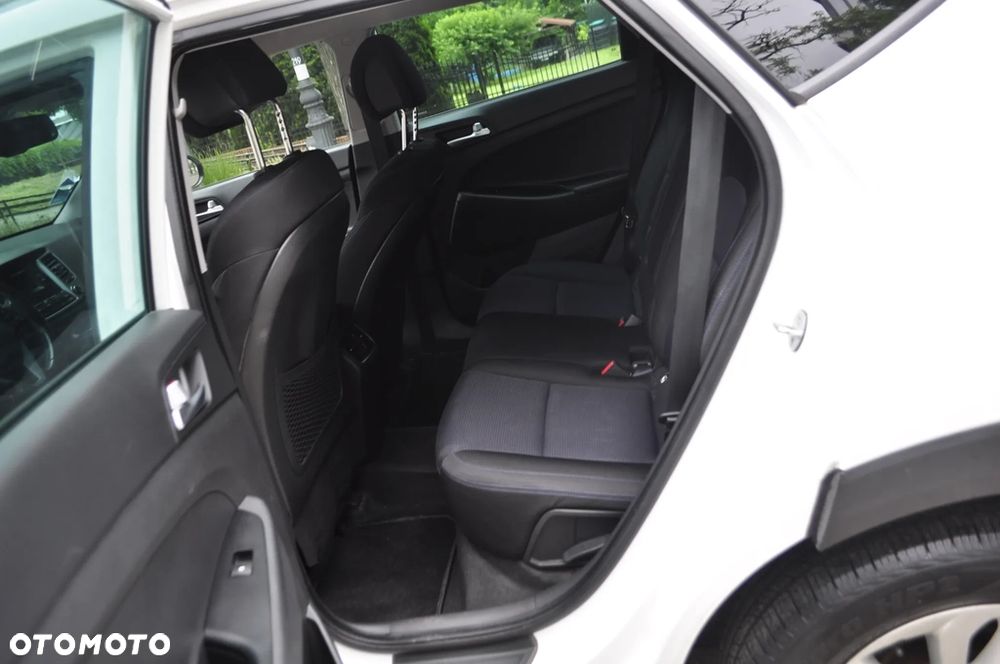 Kia Sportage 1.7 CRDI 2WD Edition 7 - 11