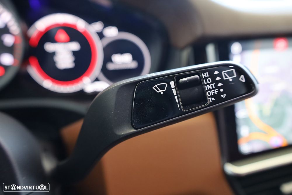 Porsche Cayenne Turbo - 51