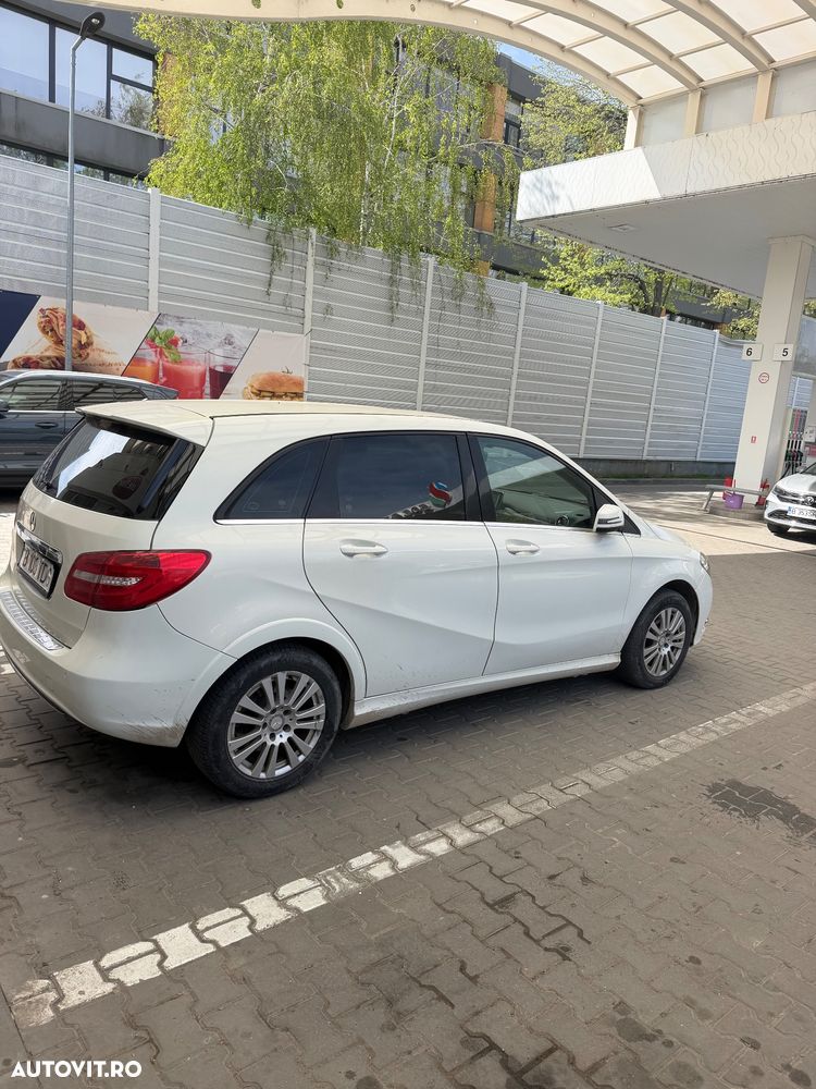 Mercedes-Benz B 200 BlueEfficiency - 6