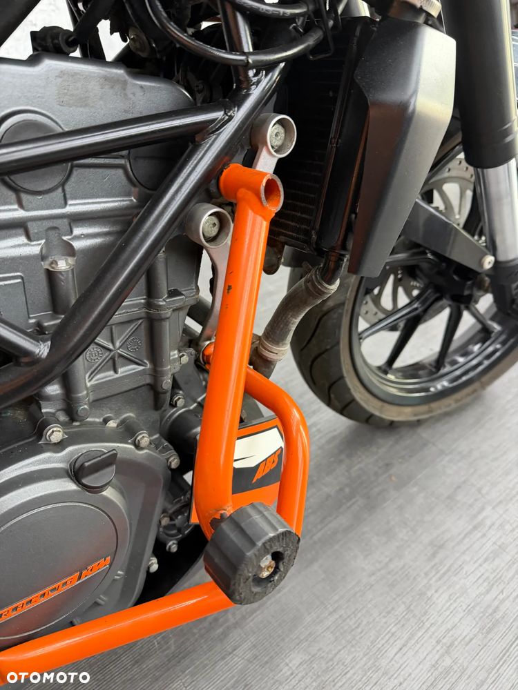 KTM Duke 125 - 11