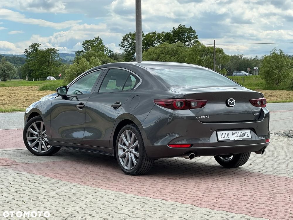 Mazda 3 - 4