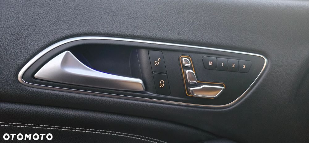 Mercedes-Benz CLA 250 4Matic 7G-DCT SCORE - 28