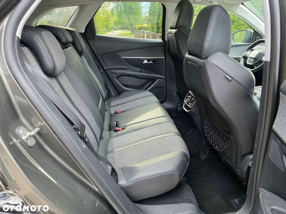 Peugeot 3008 HDi 115 Allure - 22