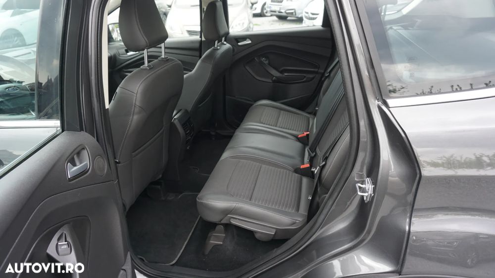 Ford Kuga 2.0 TDCi 4WD Titanium - 9