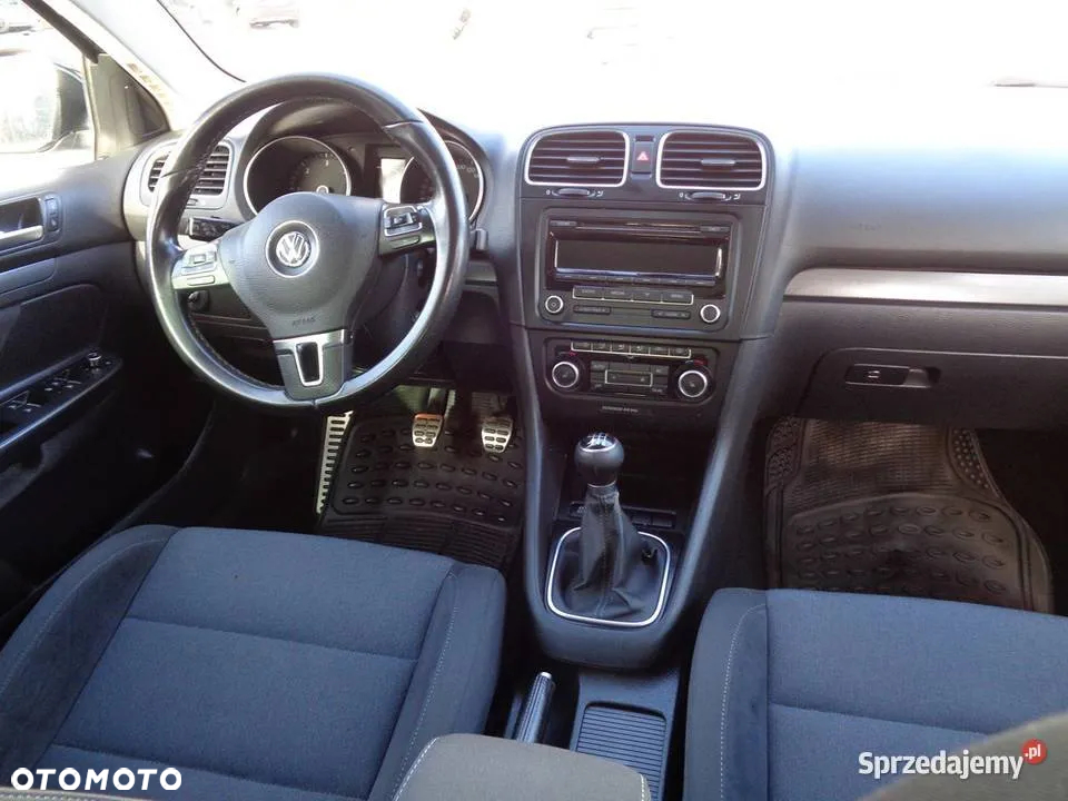 Volkswagen Golf - 5