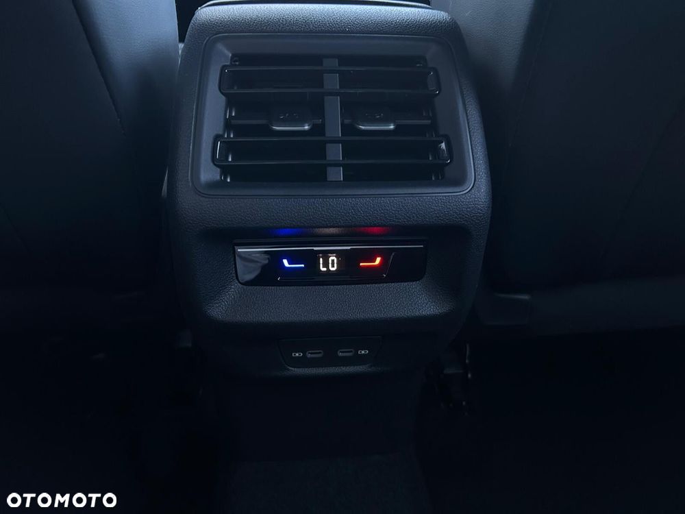 Volkswagen Tiguan - 29