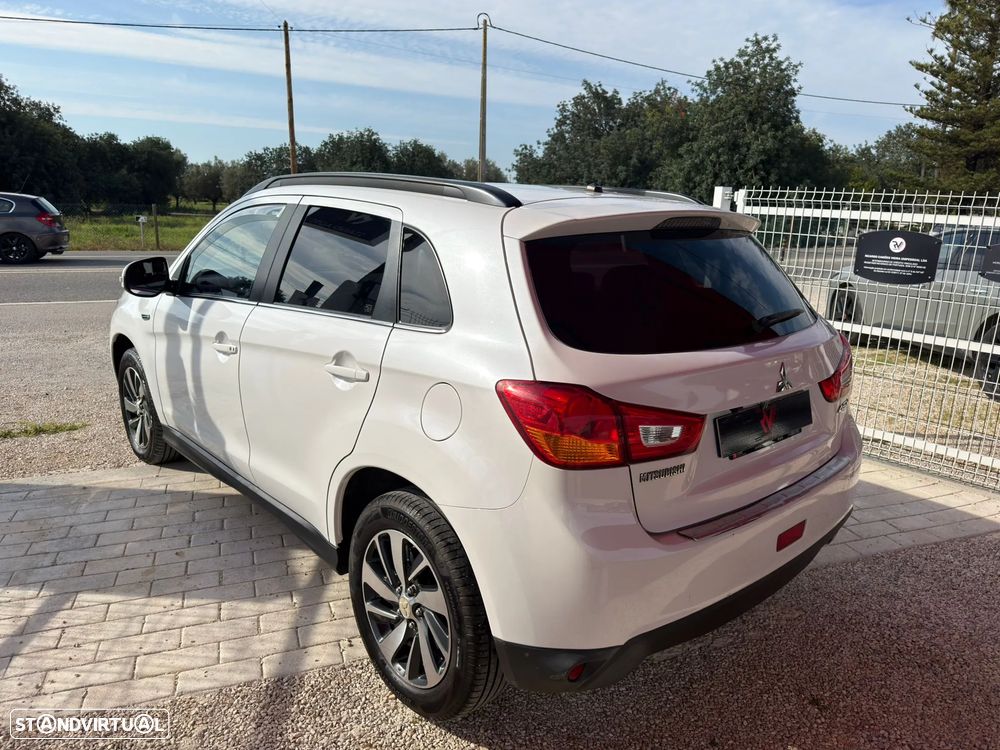 Mitsubishi ASX 2.2 DI-D 4WD Auto Diamant Edition+ - 4