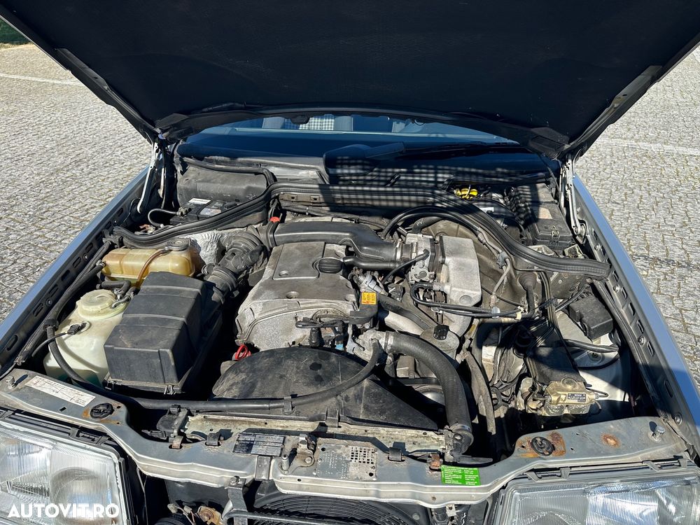 Mercedes-Benz W124 - 34