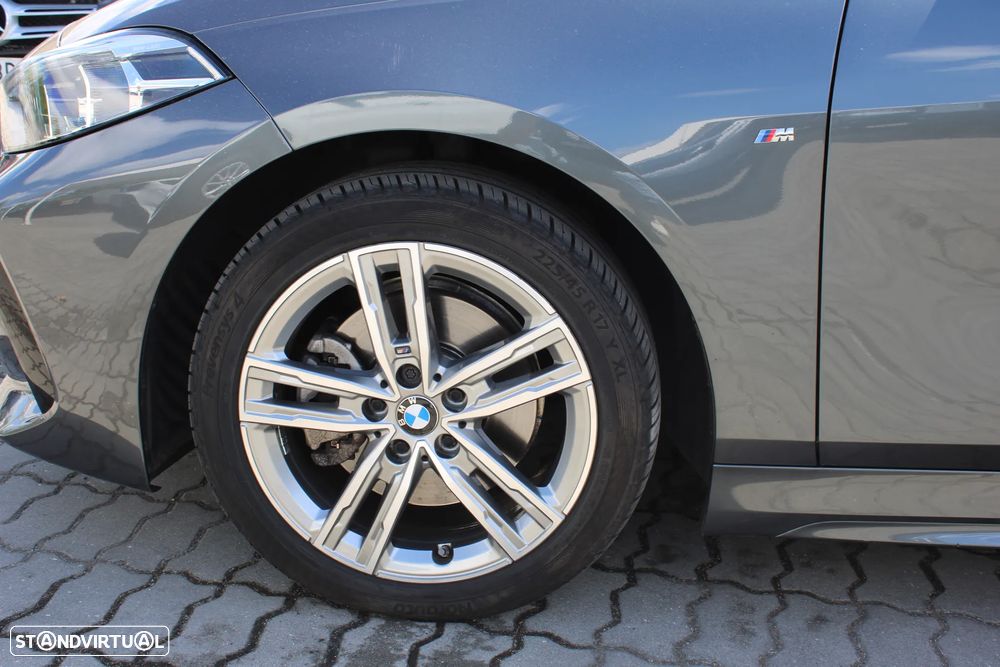 BMW 116 d Pack Desportivo M - 7