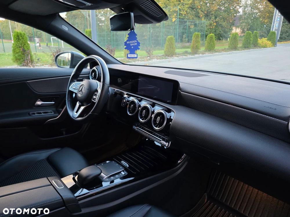 Mercedes-Benz CLA 200 d 8G-DCT Progressive - 30