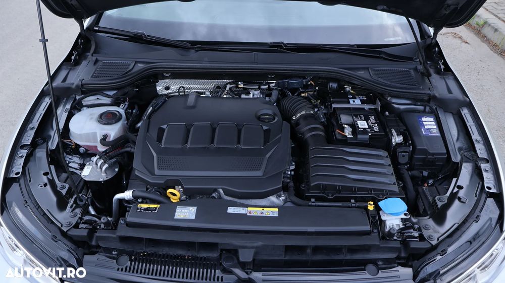 Volkswagen Golf 2.0 TDI 115CP DSG Style - 40