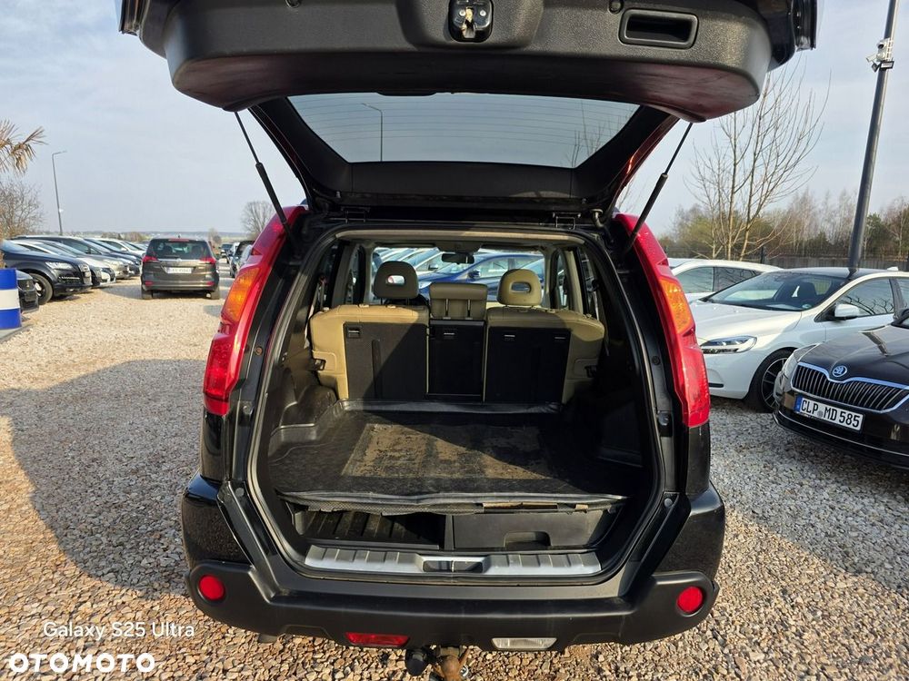 Nissan X-Trail 2.5 4x4 CVT-Automatik SE - 31