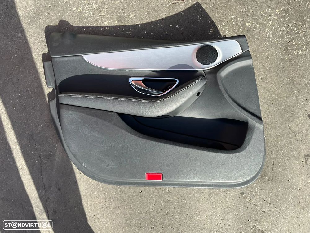 MERCEDES C W205 FORRA QUARTELA PPRTA FRENTE ESQUERDA - FP031 - 1