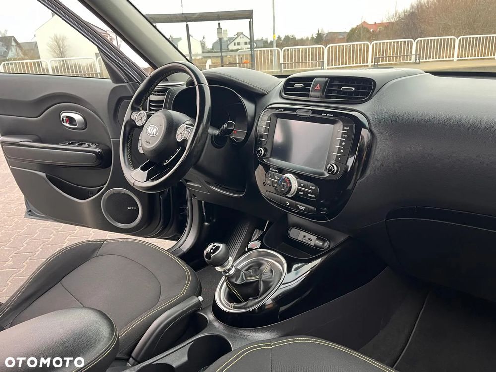 Kia Soul 1.6 CRDI Black Collection - 14