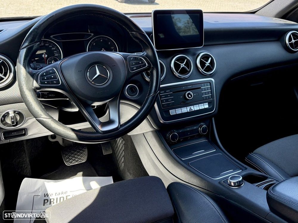 Mercedes-Benz A 180 d 7G-DCT Style - 4