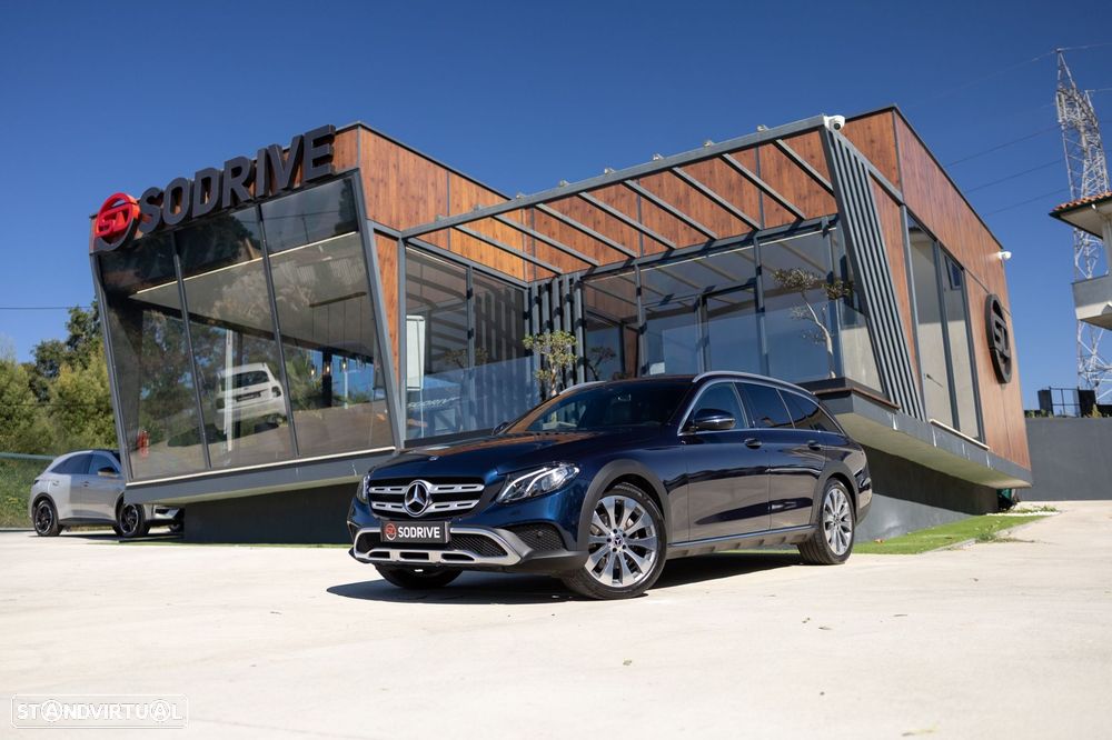 Mercedes-Benz E 220 d 4-Matic All Terrain Avantgarde - 1