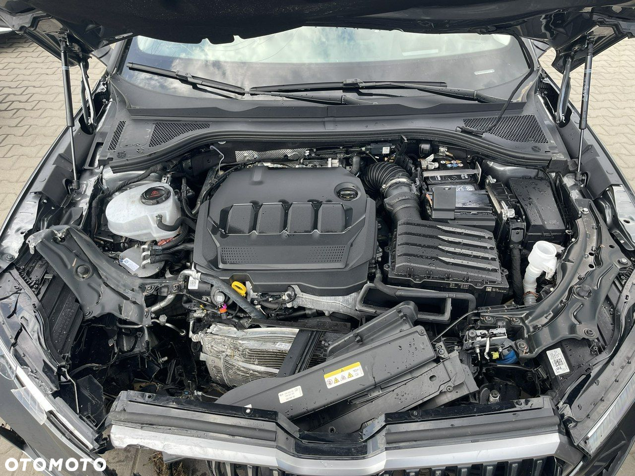 Skoda Superb 2.0 TDI SCR 4x4 L&K DSG - 13