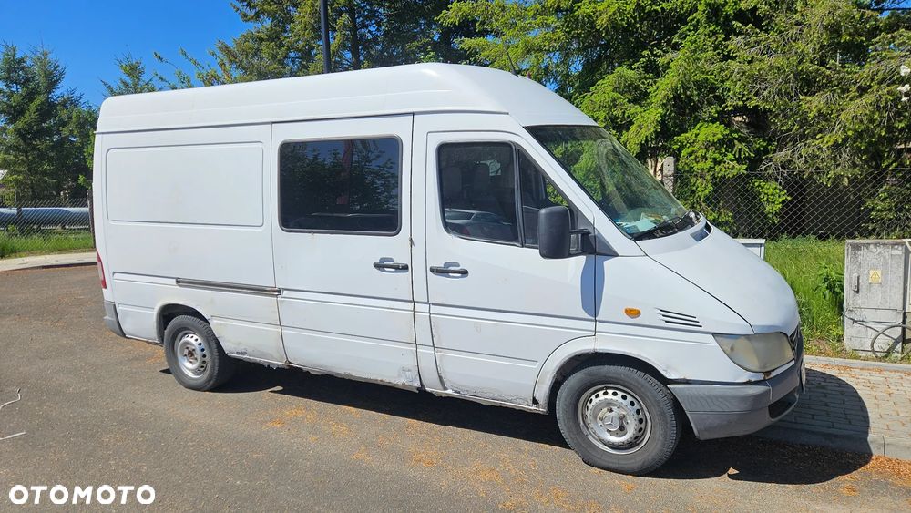 Mercedes-Benz Sprinter - 6