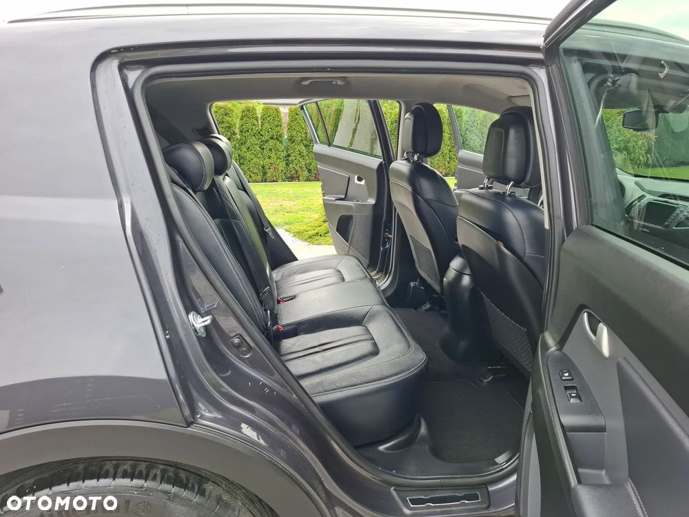 Kia Sportage 1.7 CRDI 2WD Spirit - 27