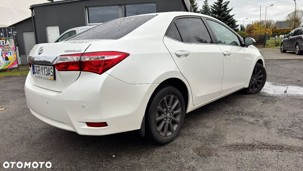 Toyota Corolla 1.4 D-4D Premium - 4