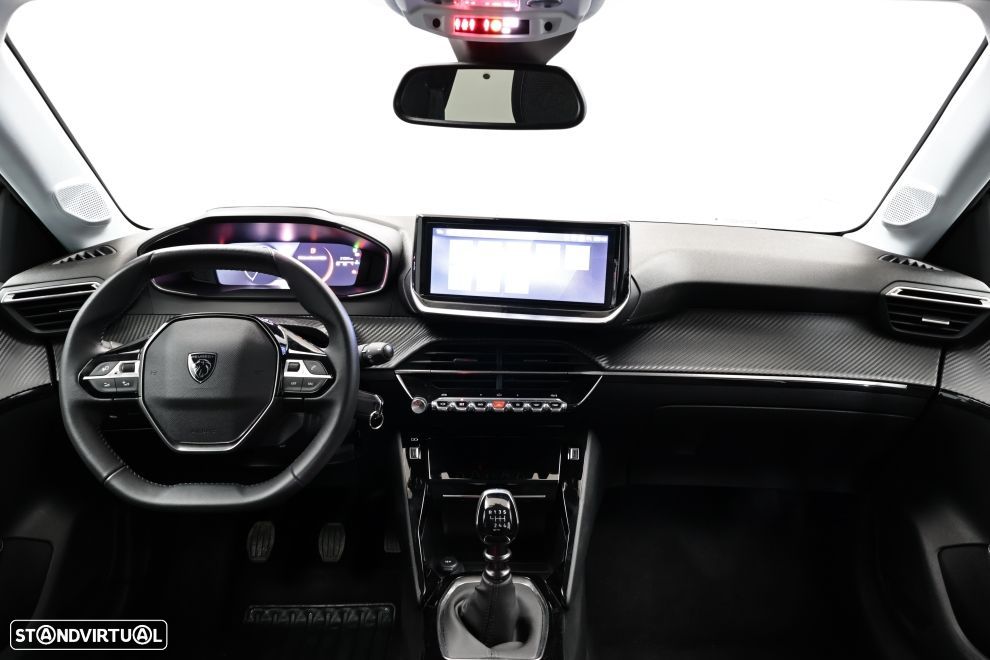 Peugeot 208 1.2 PureTech Allure - 18