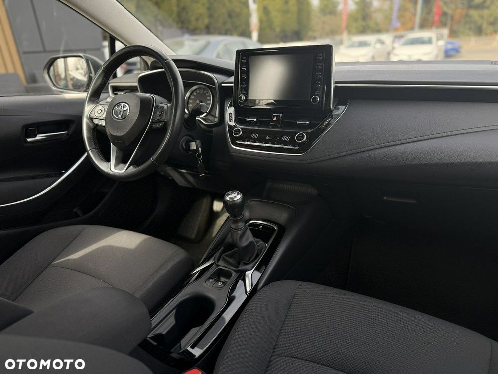 Toyota Corolla 1.5 Comfort - 15