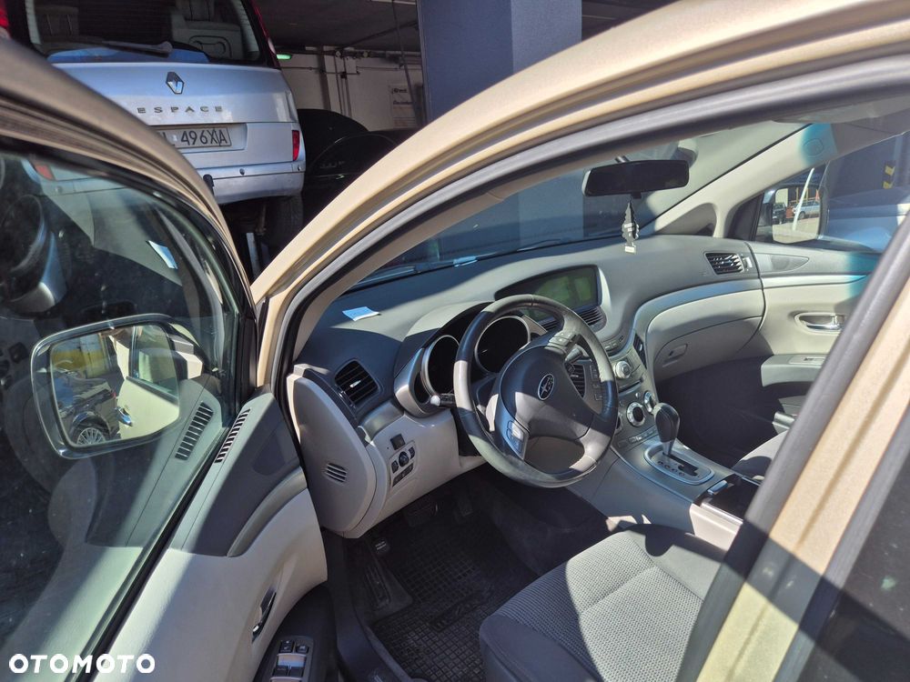 Subaru Tribeca - 8