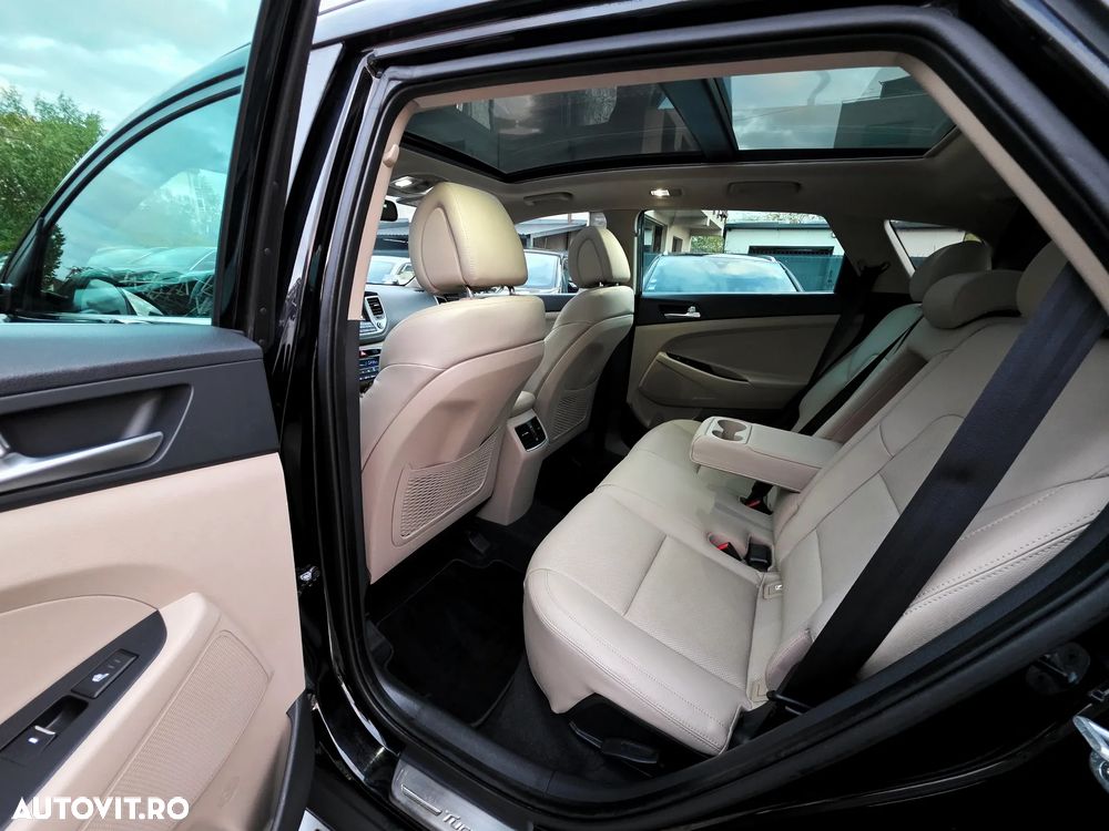 Hyundai Tucson blue 1.7 CRDi 2WD DCT Premium - 19