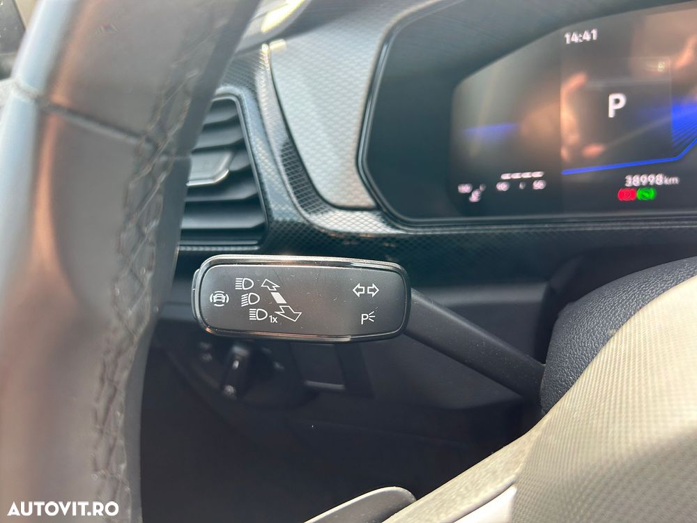 Volkswagen T-Cross 1.0 TSI DSG Advanced - 16