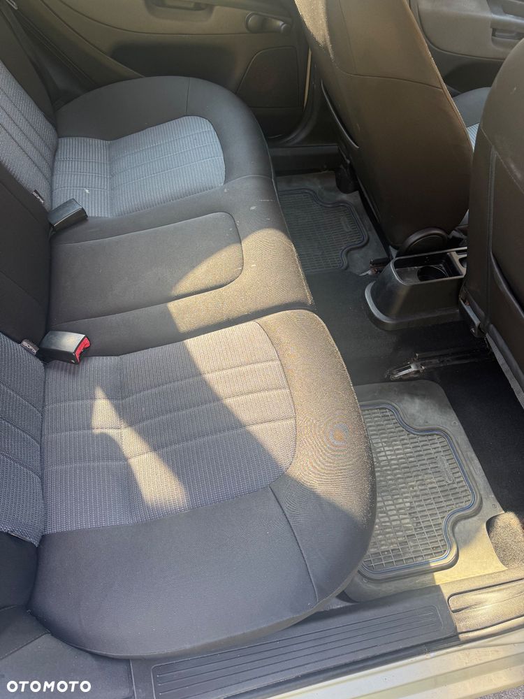 Fiat Linea 1.4 Active - 7