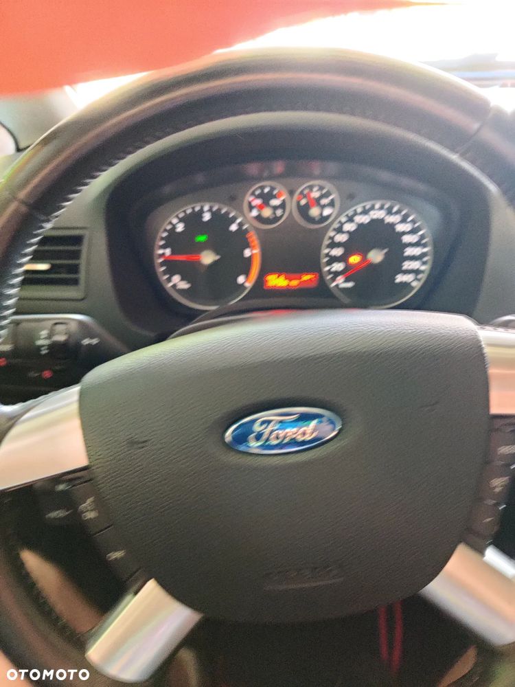 Ford C-MAX 1.8 TDCi Titanium - 14