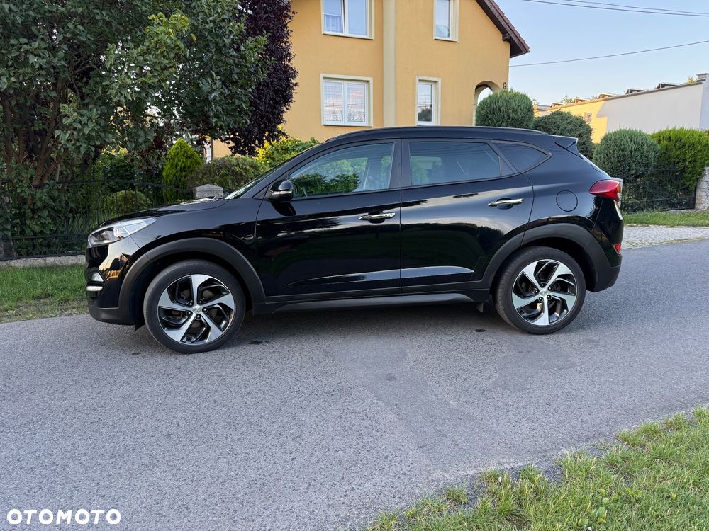 Hyundai Tucson - 8